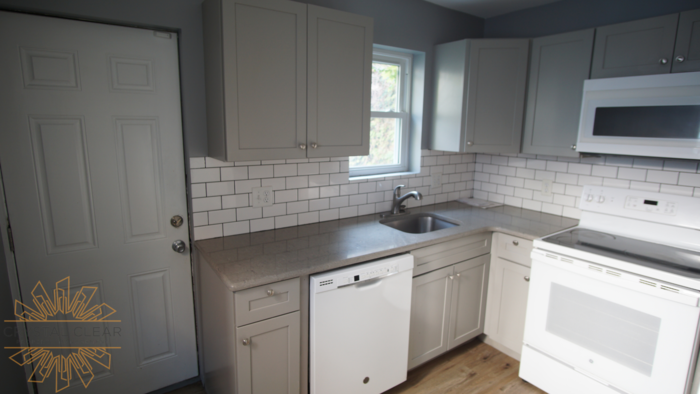 107 W 13th St - Photo 6 of 19