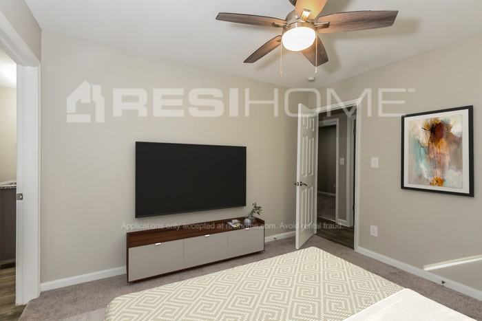 458 Voyles Dr - Photo 7 of 15