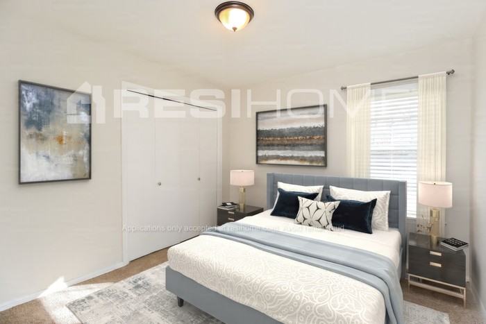 1906 Oakmeadows Dr - Photo 3 of 16