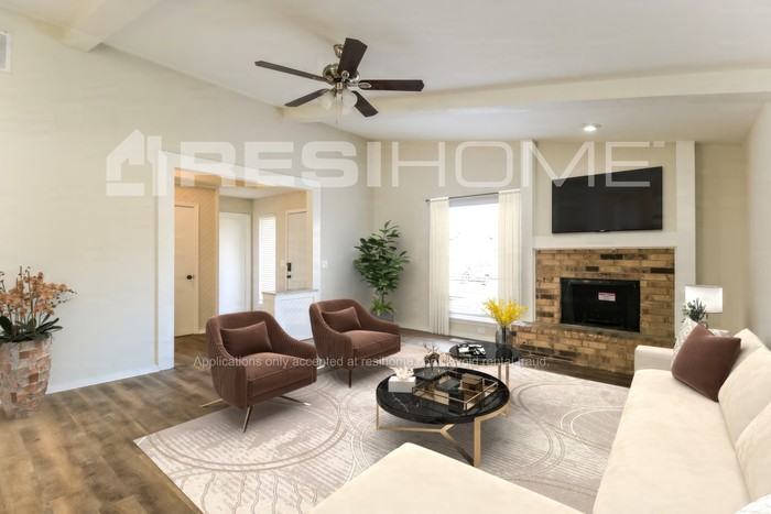 1906 Oakmeadows Dr - Photo 5 of 16