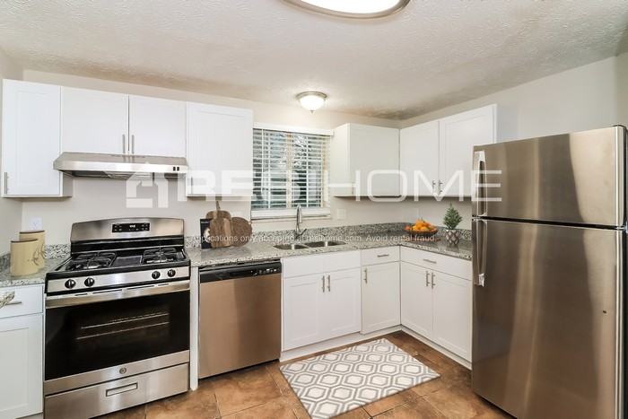 1267 Muirforest Ln - Photo 2 of 15