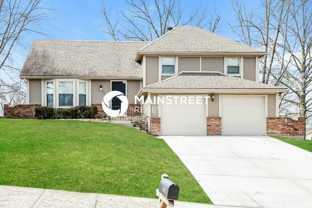 6708 N Fisk Ave - Photo 1 of 1