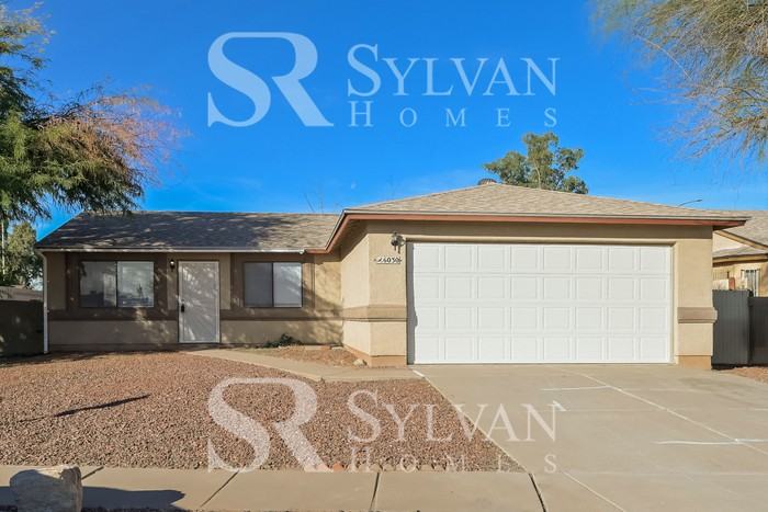 6030 S Pin Oak Dr - Photo 2 of 16