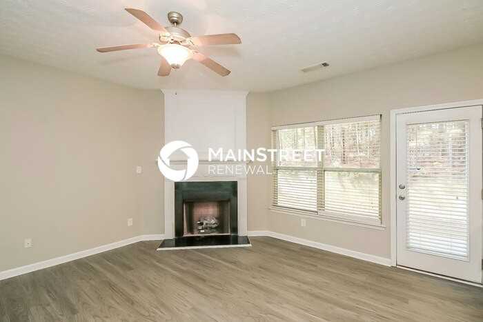 4957 Rapahoe Trl - Photo 4 of 17