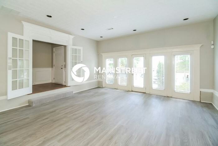 4957 Rapahoe Trl - Photo 6 of 17