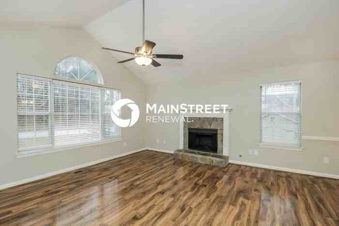 2590 Plantation Way - Photo 5 of 17