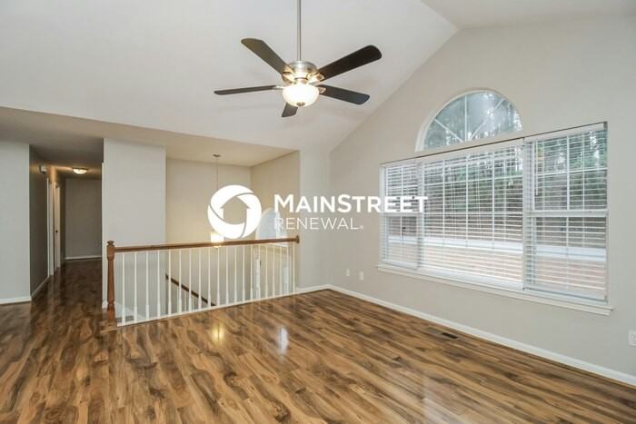 2590 Plantation Way - Photo 7 of 17