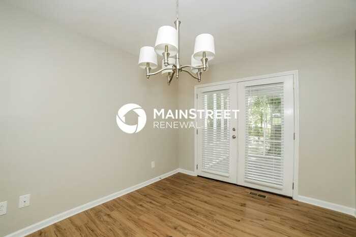 117 Mayflower Cir - Photo 4 of 17
