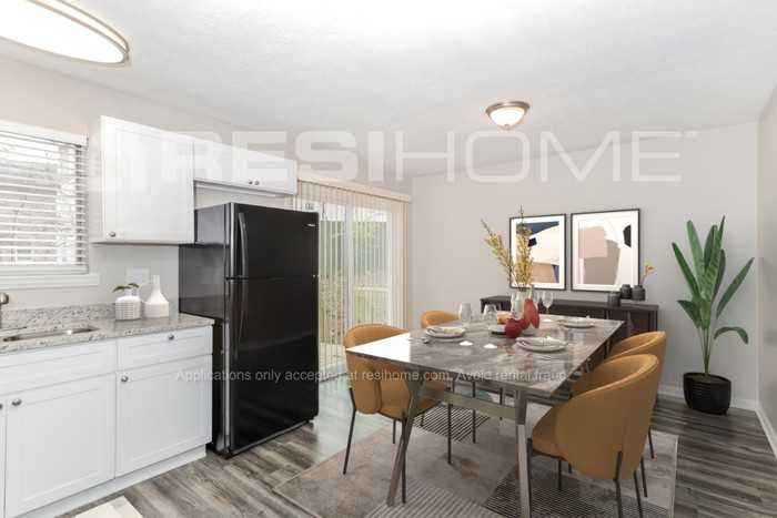 9002 Norwalk Ct - Photo 3 of 20