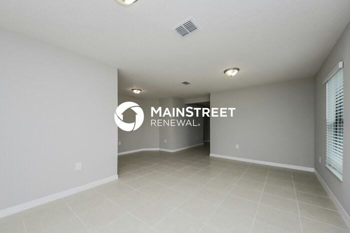 387 Begonia Court - Photo 3 of 16