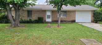 326 S Sealy Ave - Photo 1 of 1