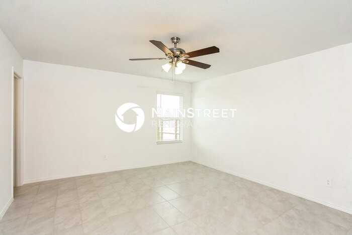 3152 Crestone Dr - Photo 7 of 16