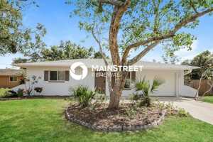 featured image of 12613 6th St