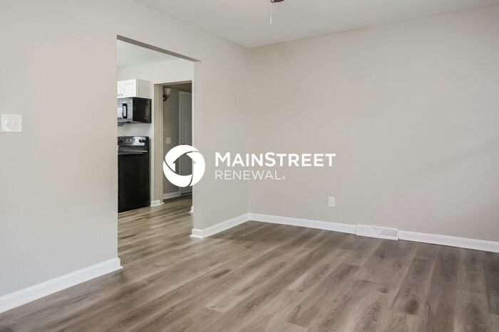 5520 The Plz - Photo 2 of 14