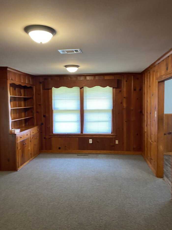 1501 W 32nd Ave - Photo 5 of 9