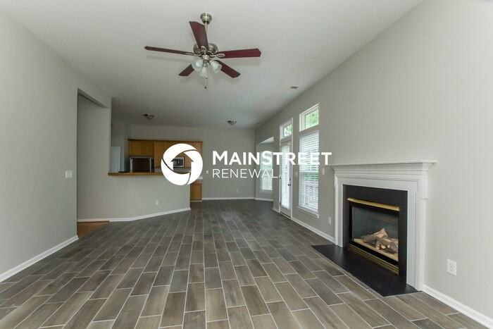 12139 Autumn Winds Ln - Photo 2 of 16
