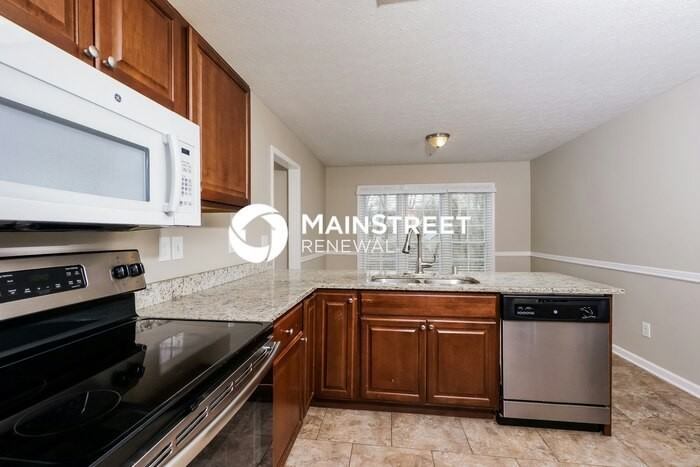 8410 Hurstbourne Woods Place - Photo 6 of 18