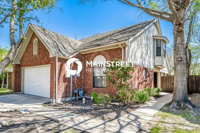 2048 Wanderlust Dr - Photo 2 of 17