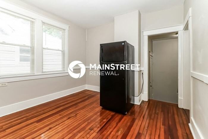 1714 W Hill St - Photo 6 of 16