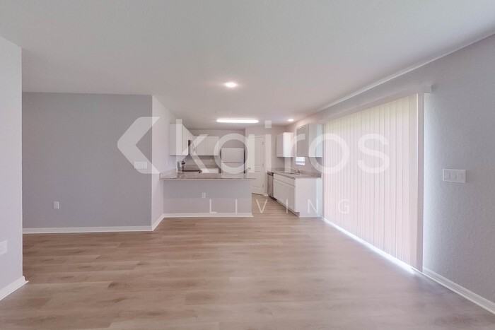 1233 Huntington St - Photo 7 of 28