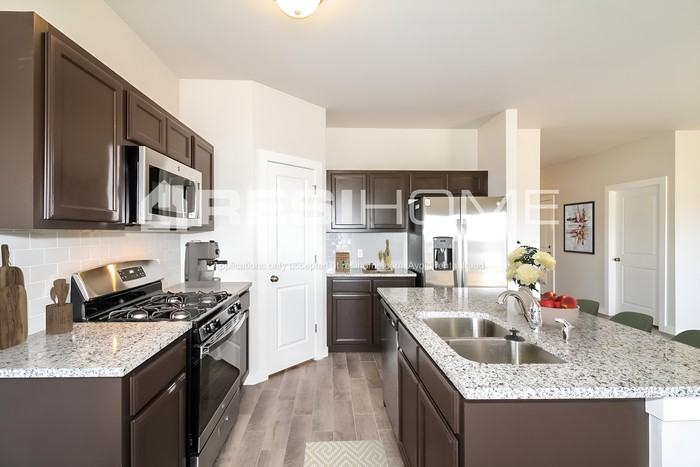 8061A Wesley Ave #A - Photo 2 of 19