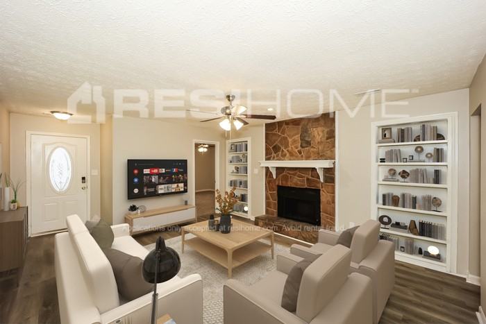 858 Bartow Ct - Photo 4 of 16