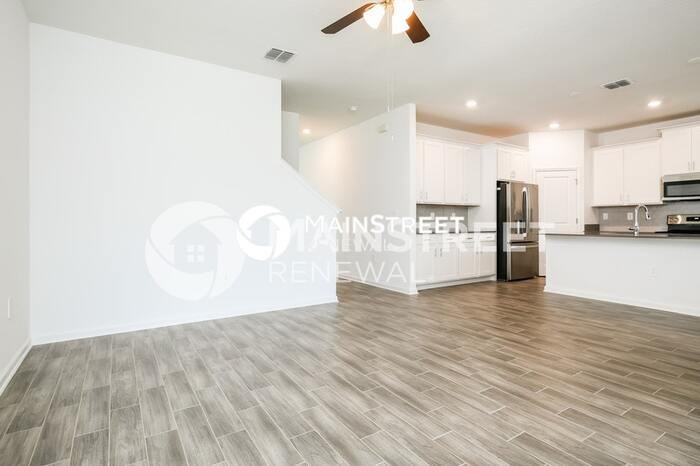 6433 Sprucepine Lane - Photo 5 of 15