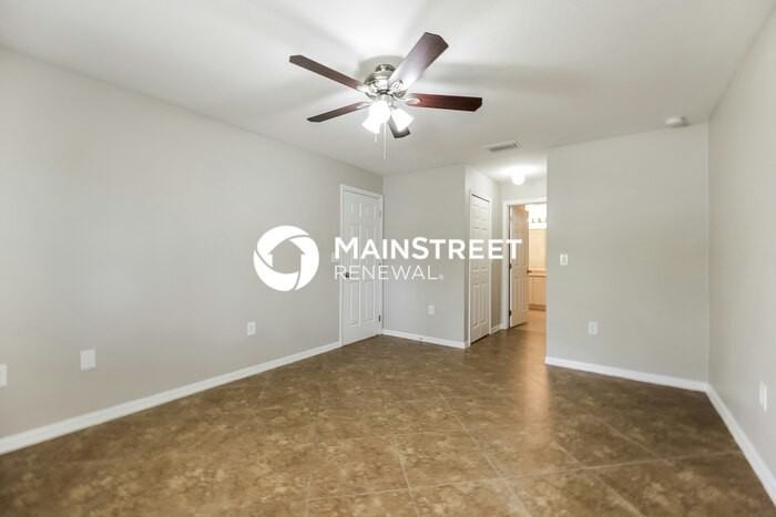 1056 Summa Blvd - Photo 7 of 16