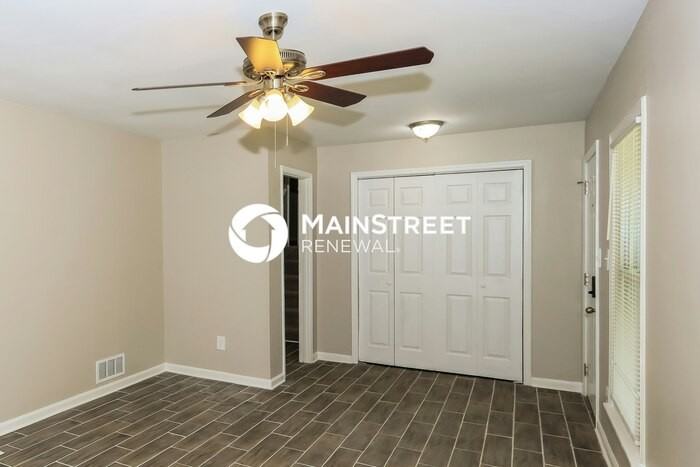 160 Allenwood Road - Photo 2 of 18