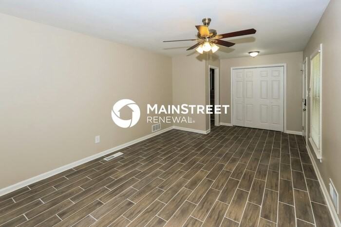 160 Allenwood Road - Photo 3 of 18