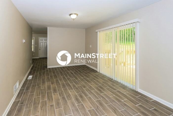 160 Allenwood Road - Photo 5 of 18