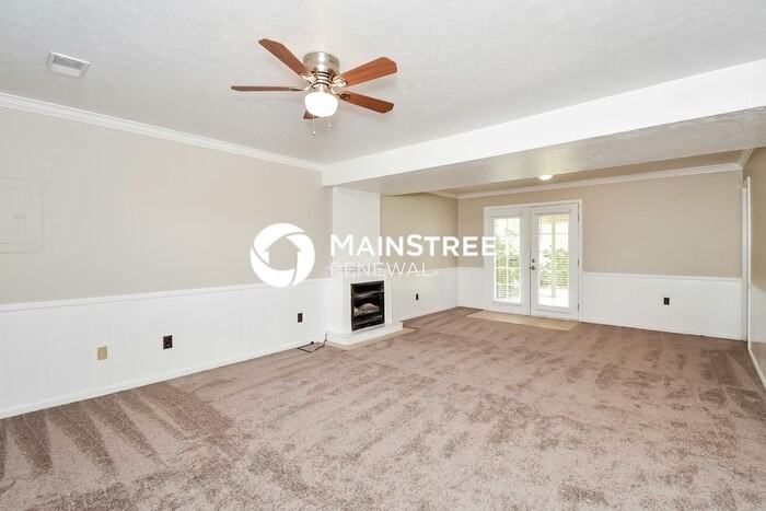 1042 Cristland Rd - Photo 2 of 17