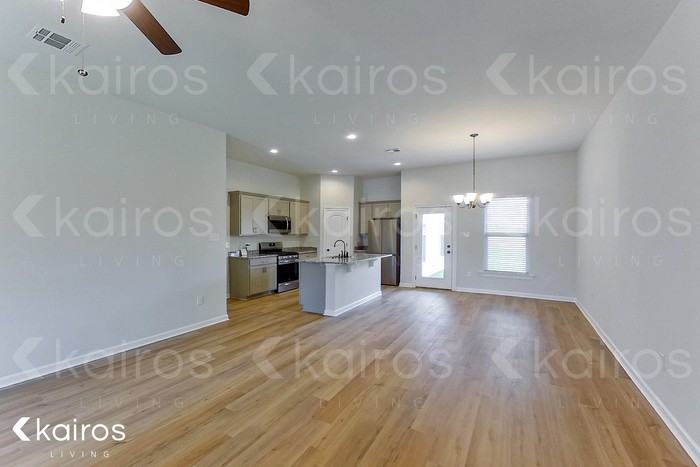 126 Alpine Meadows Ln - Photo 2 of 19