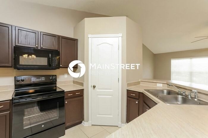 713 Willow Run St - Photo 5 of 16