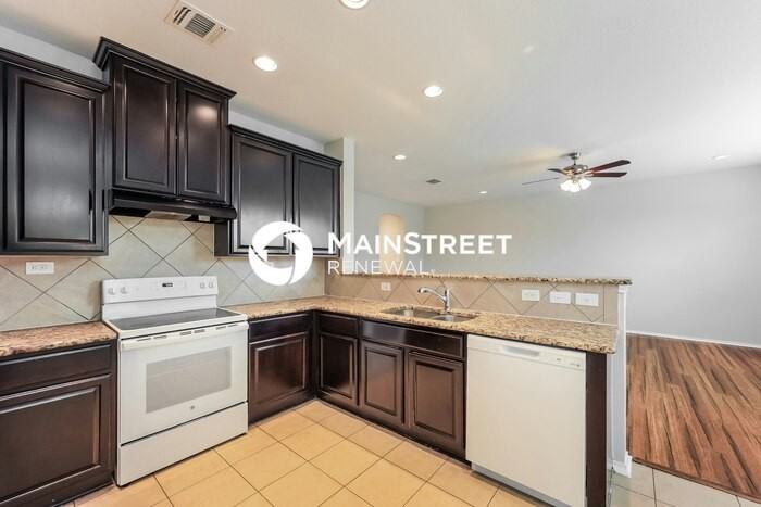 14115 Caprese Hl - Photo 7 of 17