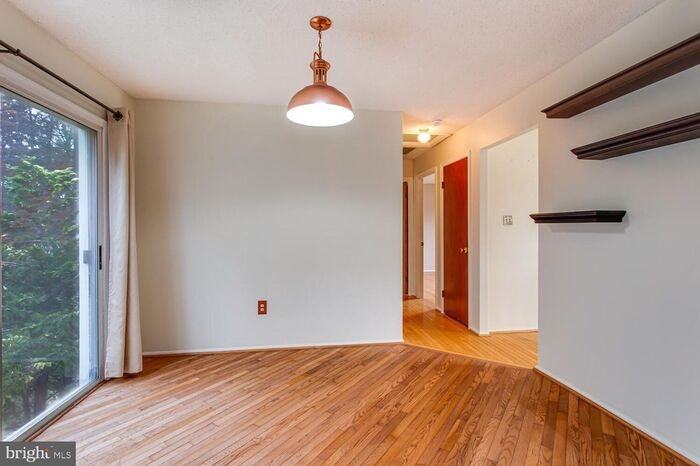 1117 Ellingwood Dr - Photo 6 of 48