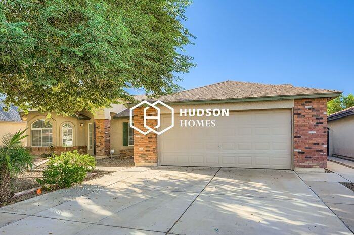 3825 E Shapinsay Dr - Photo 4 of 32