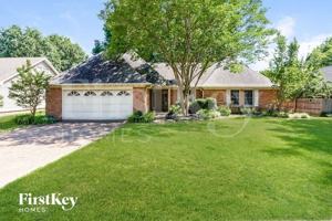 featured image of 8525 Dulwich Rd