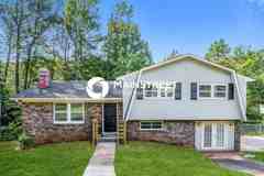 5241 Goldmar Dr - Photo 1 of 1