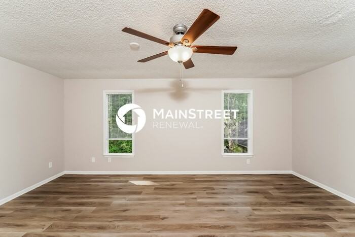 5241 Goldmar Dr - Photo 5 of 17