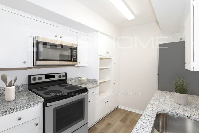 2645 Magnolia Drive - Photo 2 of 19