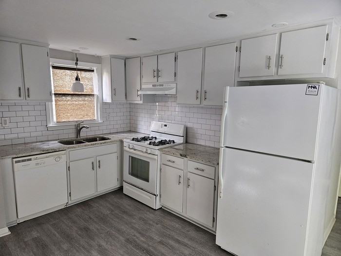 693 Myrtle St Ne #2 - Photo 4 of 14