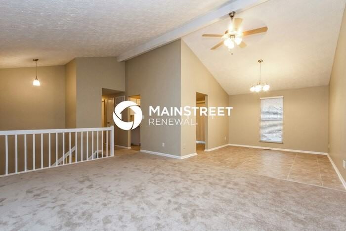 5678 Colonist Cir - Photo 4 of 17