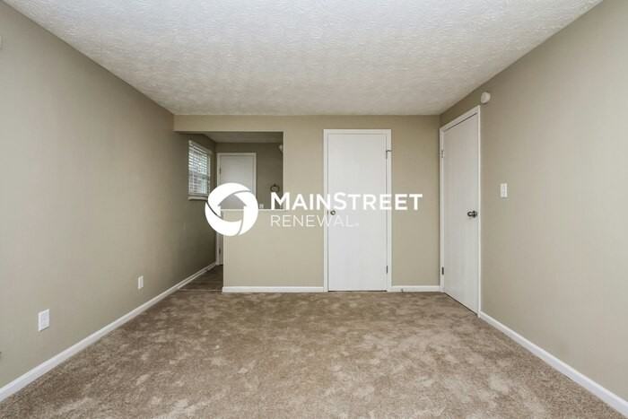 5678 Colonist Cir - Photo 7 of 17