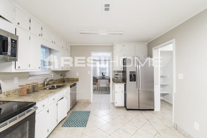 69 Hager Dr - Photo 6 of 19