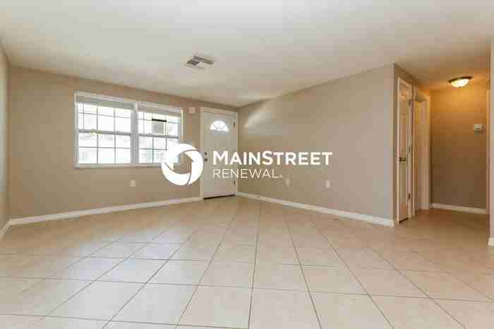 3208 Primrose Dr - Photo 2 of 16