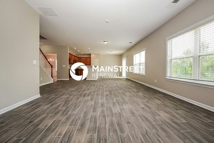 6214 Baltusrol Trce - Photo 3 of 17