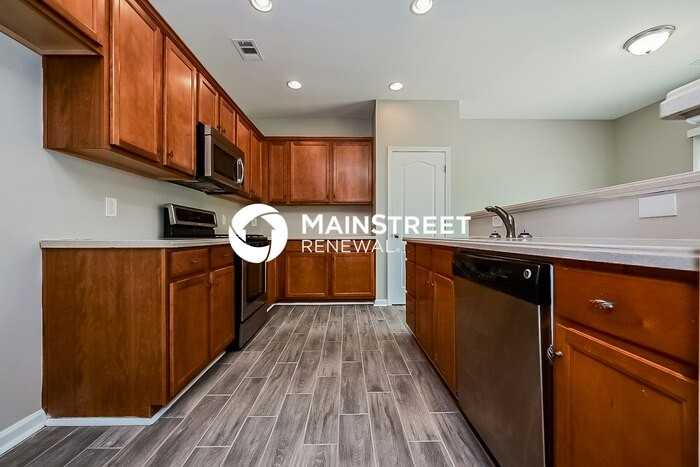 6214 Baltusrol Trce - Photo 5 of 17