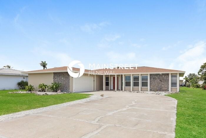 64 Golfview Rd - Photo 2 of 16