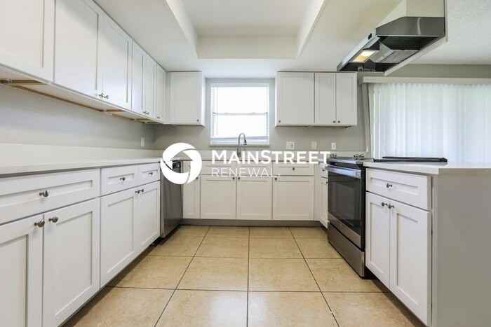 64 Golfview Rd - Photo 7 of 16